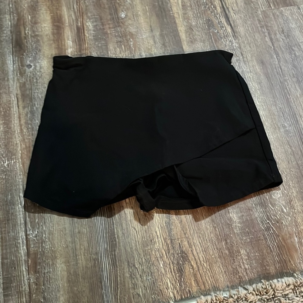 skirt/shorts